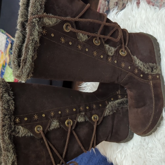 Bucco Dark Brown Fur-Trimmed Winter Boots - Picture 1 of 11
